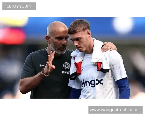 红蓝魅影下的迟疑？ESPN曝尼科与巴萨众星热聊，那份“夏天的决定”是否已动摇？